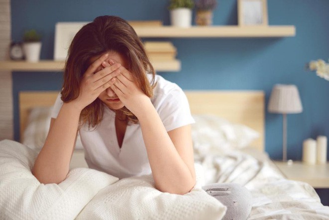 Chỉ nhờ cái mụn ở lưng mà phát hiện chồng ngoại tình, chị vợ này có tài năng chẳng kém gì thám tử lừng danh Sherlock Holmes - Ảnh 1. Chỉ nhờ cái mụn ở lưng mà phát hiện chồng ngoại tình, chị vợ này có tài năng chẳng kém gì thám tử lừng danh Sherlock Holmes - Ảnh 1.