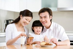 Sai lầm hay gặp ở cha mẹ tạo nên con 'kém cỏi'
