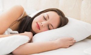 Tại sao nên ngủ nghiêng bên trái